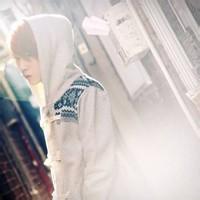 qq男生头像图片吃棒棒糖的_WWW.WHOISQQ.COM