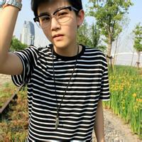 个性网头像图片男生毛衣_WWW.WHOISQQ.COM