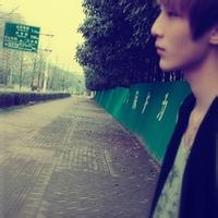 带旭字的男生qq头像图片_WWW.WHOISQQ.COM