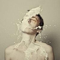 孤傲的男生头像图片_WWW.WHOISQQ.COM