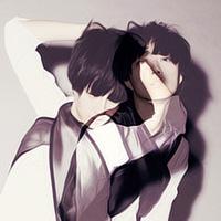 男生泣血头像图片_WWW.WHOISQQ.COM