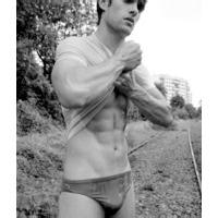 qq头像图片带刀男生_WWW.WHOISQQ.COM
