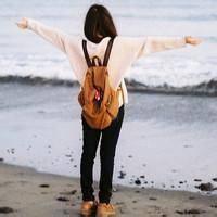 qq头像图片奔跑男生_WWW.WHOISQQ.COM