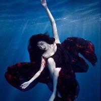 男生海里的头像图片_WWW.WHOISQQ.COM