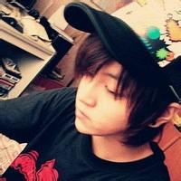 qq头像图片个性网男生吸烟_WWW.WHOISQQ.COM