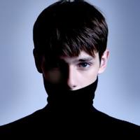 长发男生头像图片_WWW.WHOISQQ.COM