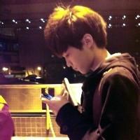 头像图片男生动感_WWW.WHOISQQ.COM