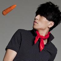 成熟大气的男生头像图片_WWW.WHOISQQ.COM