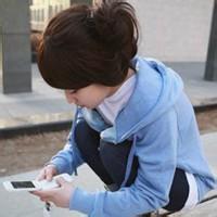 白色衣服男生头像图片女生_WWW.WHOISQQ.COM