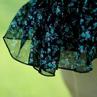 白色衣服男生头像图片女生_WWW.WHOISQQ.COM