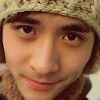 男生头像图片儒雅_WWW.WHOISQQ.COM