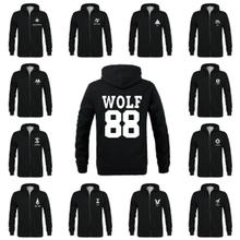 男生穿exo打歌服的头像图片_WWW.WHOISQQ.COM