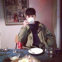 男生高冷头像图片_WWW.WHOISQQ.COM