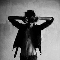 hiphop戴帽男生头像图片_WWW.WHOISQQ.COM