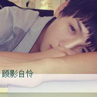 男生哭泣的头像图片_WWW.WHOISQQ.COM