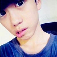 qq普通14岁男生头像图片_WWW.WHOISQQ.COM