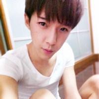 qq普通14岁男生头像图片_WWW.WHOISQQ.COM