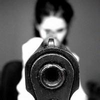 男生头像图片带枪头像图片_WWW.WHOISQQ.COM