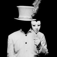 个性网圆形头像图片男生_WWW.WHOISQQ.COM