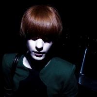 深色头像图片男生_WWW.WHOISQQ.COM