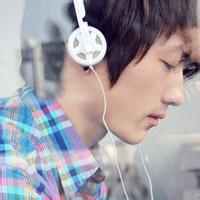 学校男生头像图片_WWW.WHOISQQ.COM