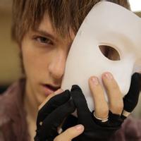 刀疤男生头像图片_WWW.WHOISQQ.COM