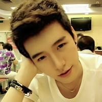 qq男生头像图片不露头有手_WWW.WHOISQQ.COM