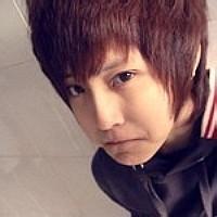 qq头像图片男生逼真15岁_WWW.WHOISQQ.COM