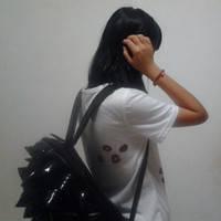 男生亲吻女生头像图片_WWW.WHOISQQ.COM