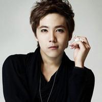 男生大气头像图片_WWW.WHOISQQ.COM