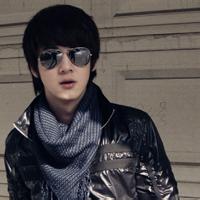 酷的头像图片男生_WWW.WHOISQQ.COM