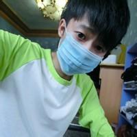 qq头像图片手牵手男生_WWW.WHOISQQ.COM