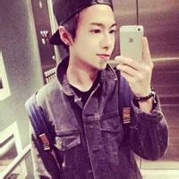 最帅校服男生qq头像图片_WWW.WHOISQQ.COM