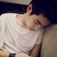 最帅校服男生qq头像图片_WWW.WHOISQQ.COM