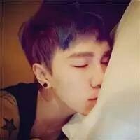 最帅校服男生qq头像图片_WWW.WHOISQQ.COM