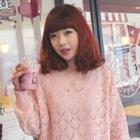 喝奶茶小男生头像图片_WWW.WHOISQQ.COM