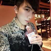 比较流行的男生头像图片_WWW.WHOISQQ.COM