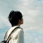 背着书包男生头像图片_WWW.WHOISQQ.COM