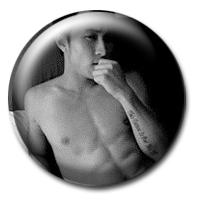 男生圆头像图片_WWW.WHOISQQ.COM