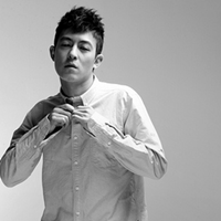 男生沧桑头像图片_WWW.WHOISQQ.COM
