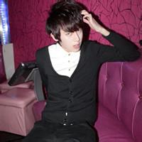 吸引人的qq头像图片男生_WWW.WHOISQQ.COM