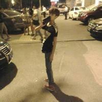 最尚的男生qq头像图片_WWW.WHOISQQ.COM