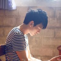 心累的qq男生头像图片_WWW.WHOISQQ.COM