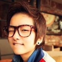 心累的qq男生头像图片_WWW.WHOISQQ.COM