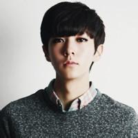 男生孤独头像图片_WWW.WHOISQQ.COM
