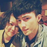 男生清新文艺头像图片_WWW.WHOISQQ.COM