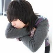 执着沉默的男生头像图片_WWW.WHOISQQ.COM