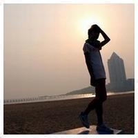 男生头像图片不是正脸_WWW.WHOISQQ.COM