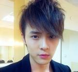 男生头像图片不是正脸_WWW.WHOISQQ.COM