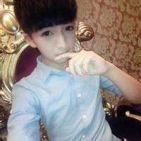 男生素颜照头像图片_WWW.WHOISQQ.COM